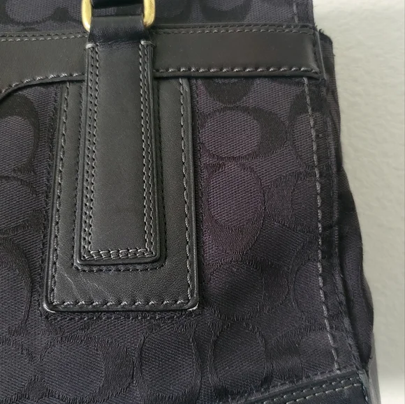 COACH Monogram Canvas Signature Logo Shoulder/ Handbag - Picture 4 of 16